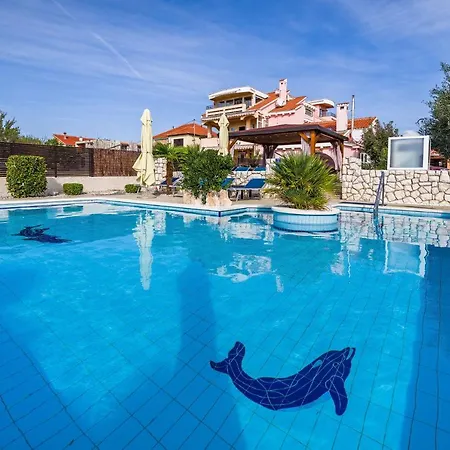 Dalmatina Mit Pool Βίλα Ζαντάρ