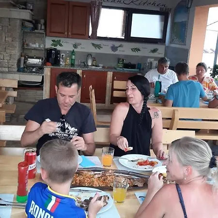 Dalmatina Mit Pool Βίλα