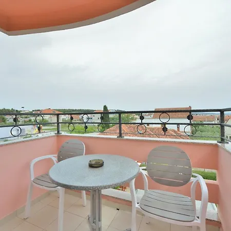 Dalmatina Mit Pool וילה *