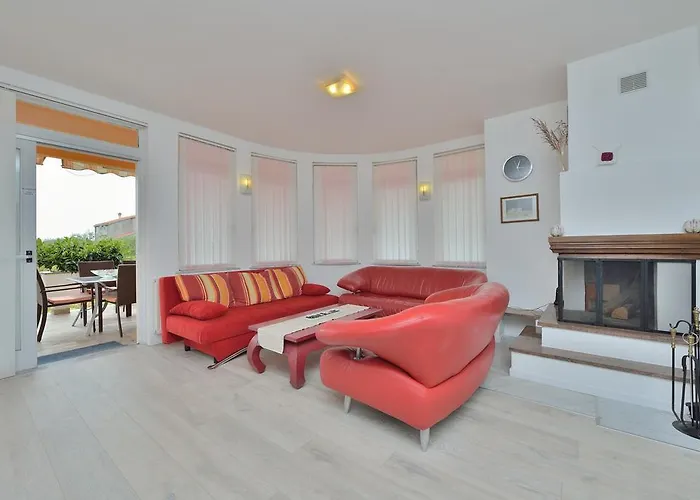 Dalmatina Mit Pool *