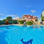 فيلة Dalmatina Mit Pool