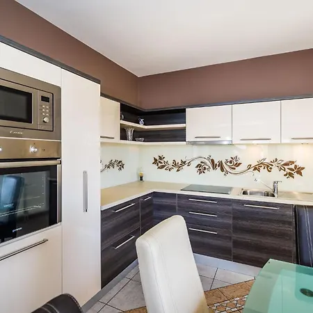 Dalmatina Mit Pool Villa