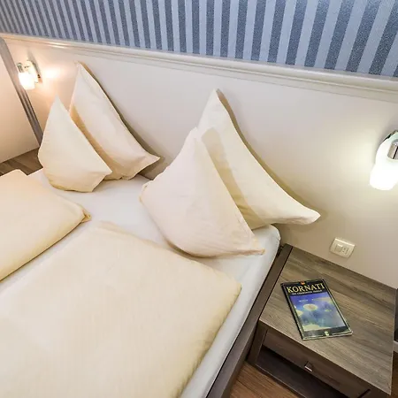 Dalmatina Mit Pool * 扎达尔