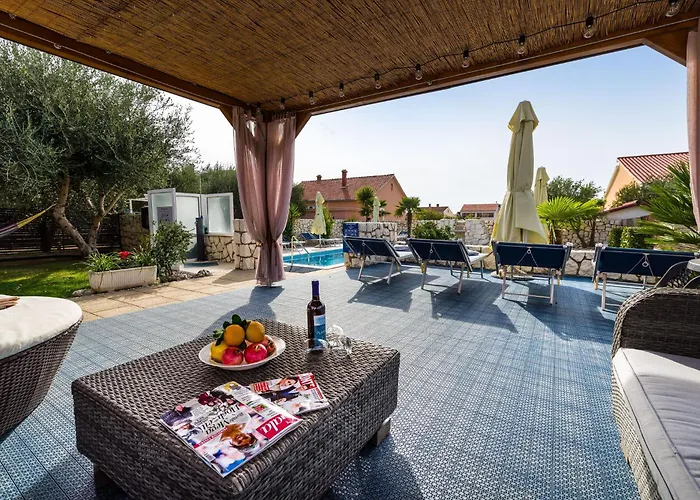 Dalmatina Mit Pool *