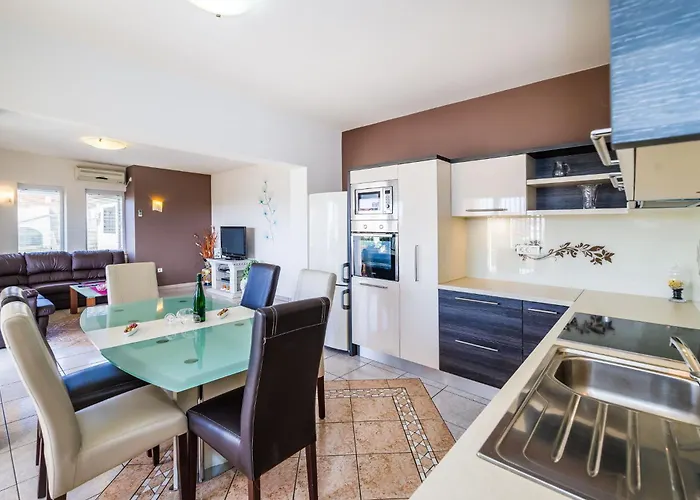 Dalmatina Mit Pool Villa Zadar